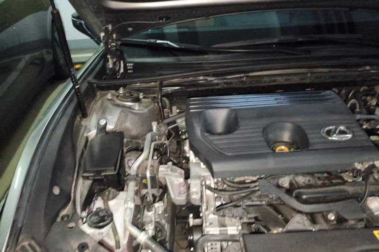 Used Lexus ES 2023 200 Excellence Edition Engine Bay Right