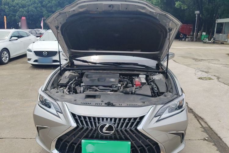 Used Lexus ES 2023 200 Excellence Edition Engine Bay