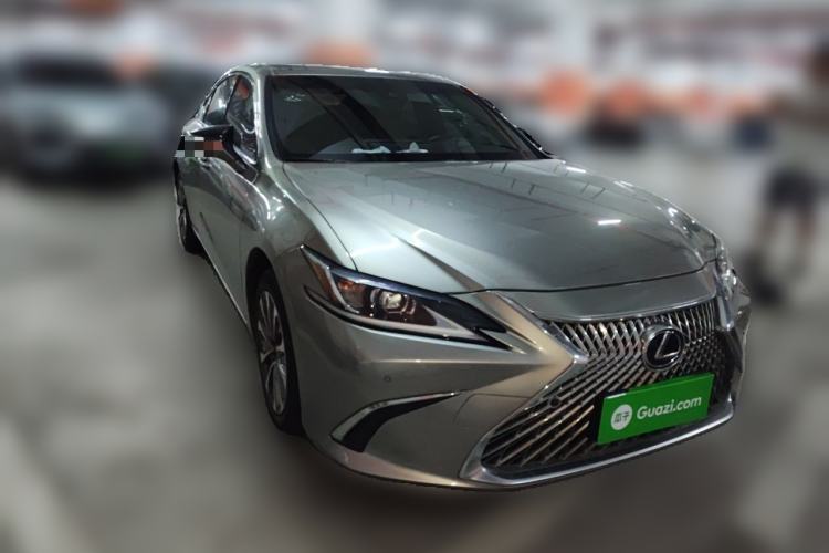 Used Lexus ES 2023 200 Excellence Edition Exterior 2