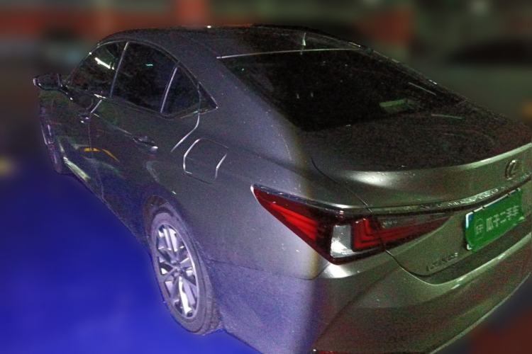 Used Lexus ES 2023 200 Excellence Edition Exterior 3