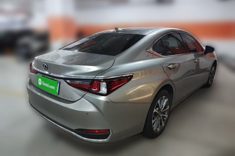Used Lexus ES 2023 200 Excellence Edition Exterior 5