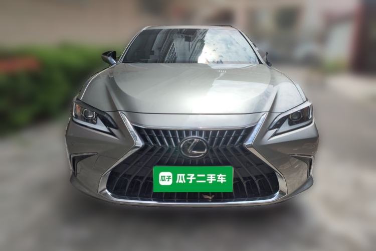 Used Lexus ES 2023 200 Excellence Edition Front