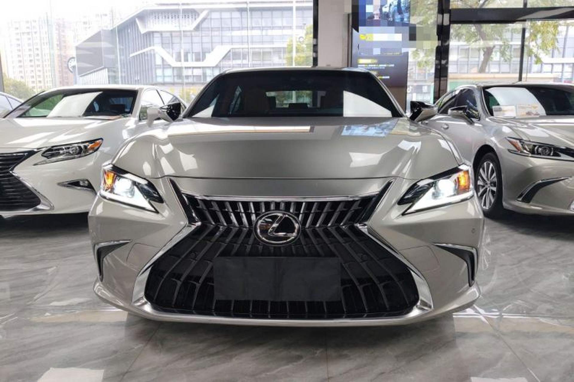 Used Lexus ES 2023 200 Excellence Edition Front