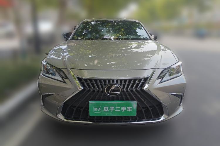 Used Lexus ES 2023 200 Luxury Edition Front