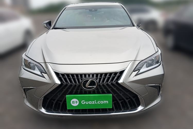 Used Lexus ES 2023 200 Excellence Edition Front