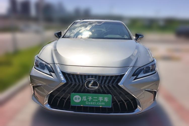 Used Lexus ES 2023 200 Excellence Edition Front