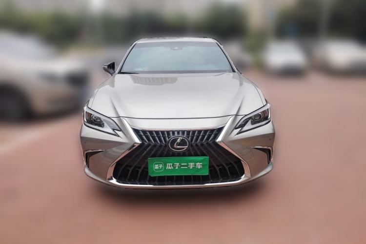 Used Lexus ES 2023 200 Excellence Edition Front