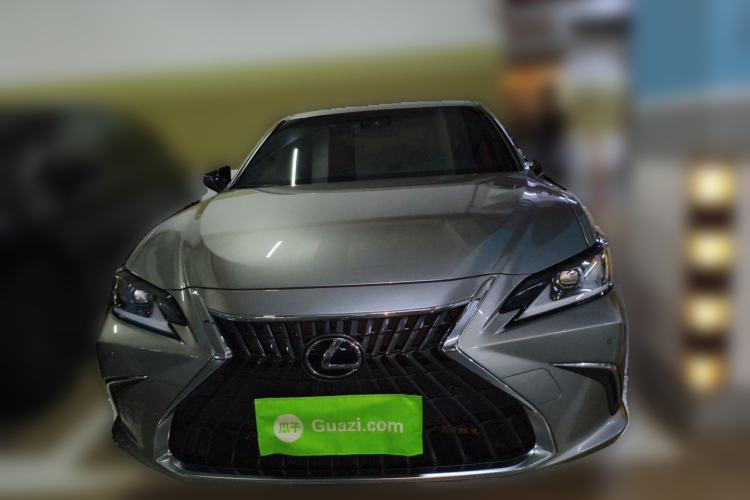 Used Lexus ES 2023 200 Excellence Edition Front