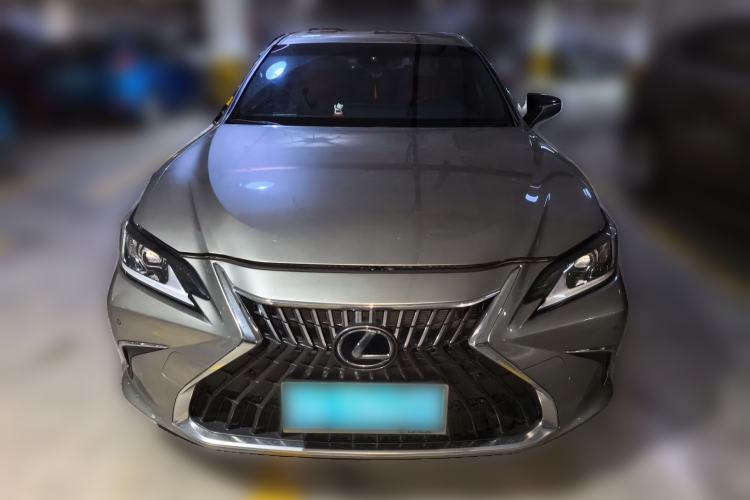 Used Lexus ES 2023 200 Excellence Edition Front