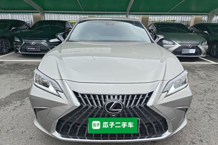 Used Lexus ES 2023 200 Excellence Edition Front