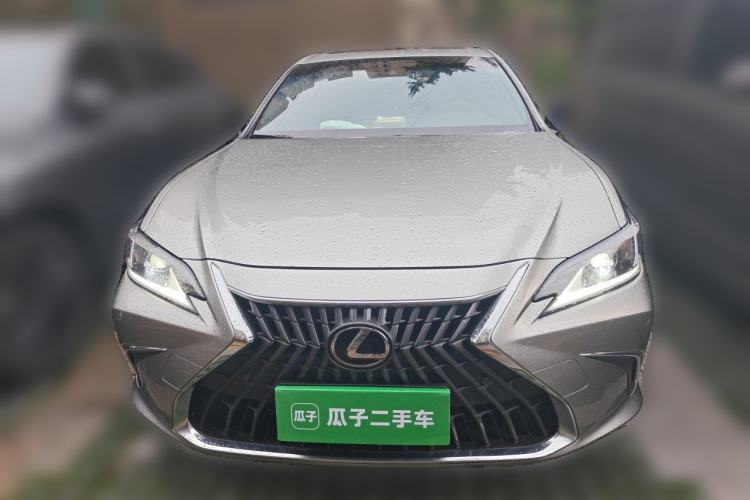 Used Lexus ES 2023 200 Excellence Edition Front