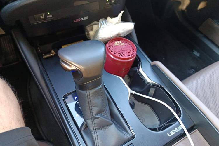 Used Lexus ES 2023 200 Excellence Edition Gear Lever