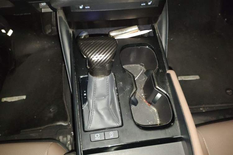 Used Lexus ES 2023 200 Excellence Edition Gear Lever