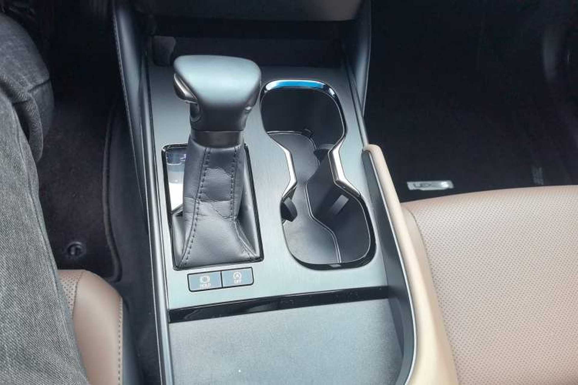 Used Lexus ES 2023 200 Excellence Edition Gear Lever