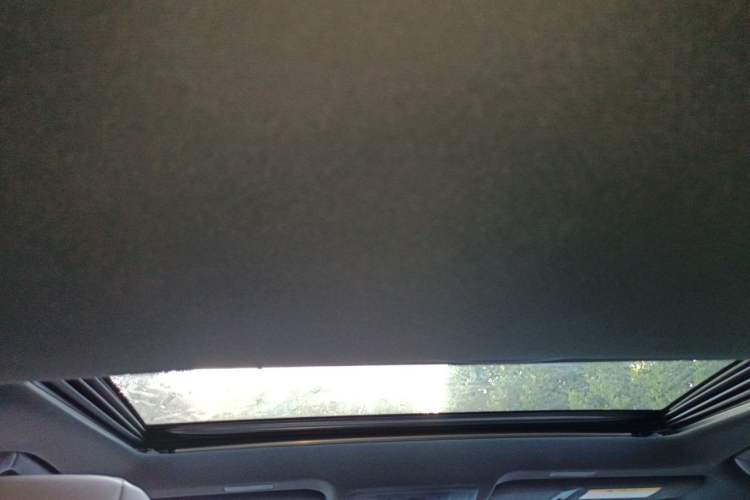 Used Lexus ES 2023 200 Excellence Edition Headliner