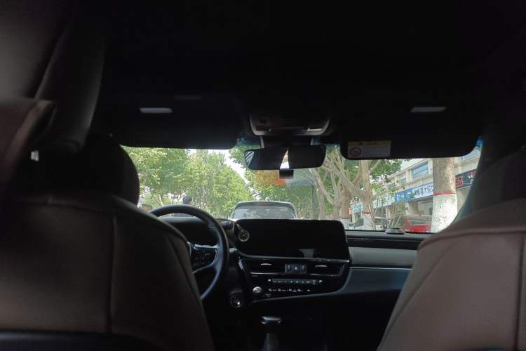 Used Lexus ES 2023 200 Luxury Edition Headliner