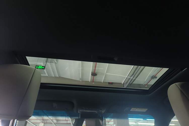 Used Lexus ES 2023 200 Excellence Edition Headliner