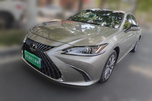 Used Lexus ES 2023 200 Luxury Edition
