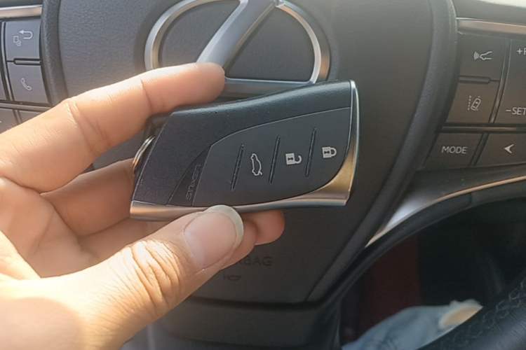 Used Lexus ES 2023 200 Excellence Edition Interior 1