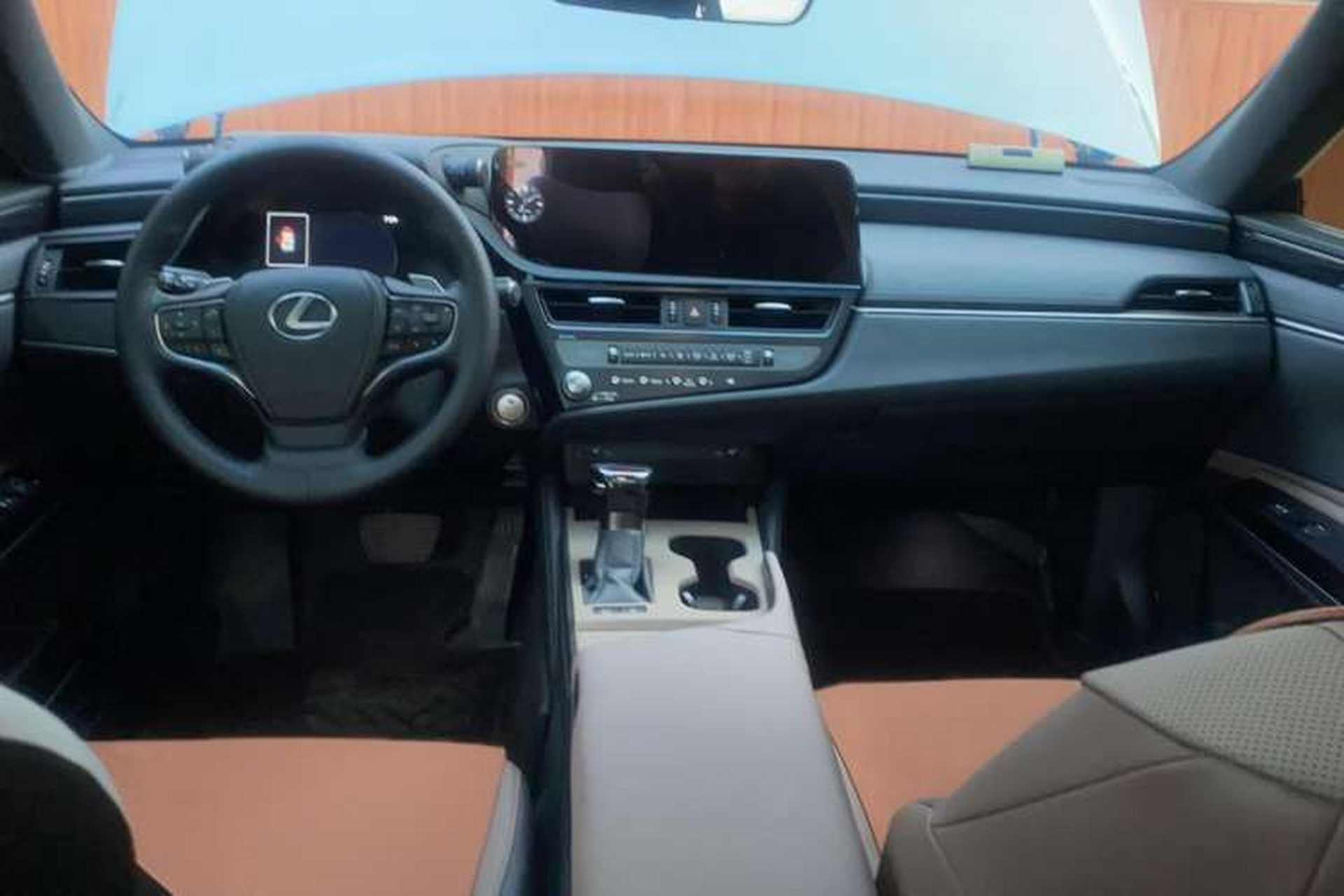 Used Lexus ES 2023 200 Excellence Edition Interior 3