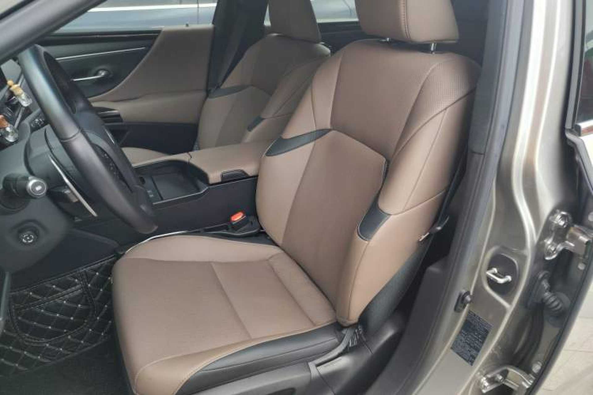 Used Lexus ES 2023 200 Excellence Edition Left Front Seat