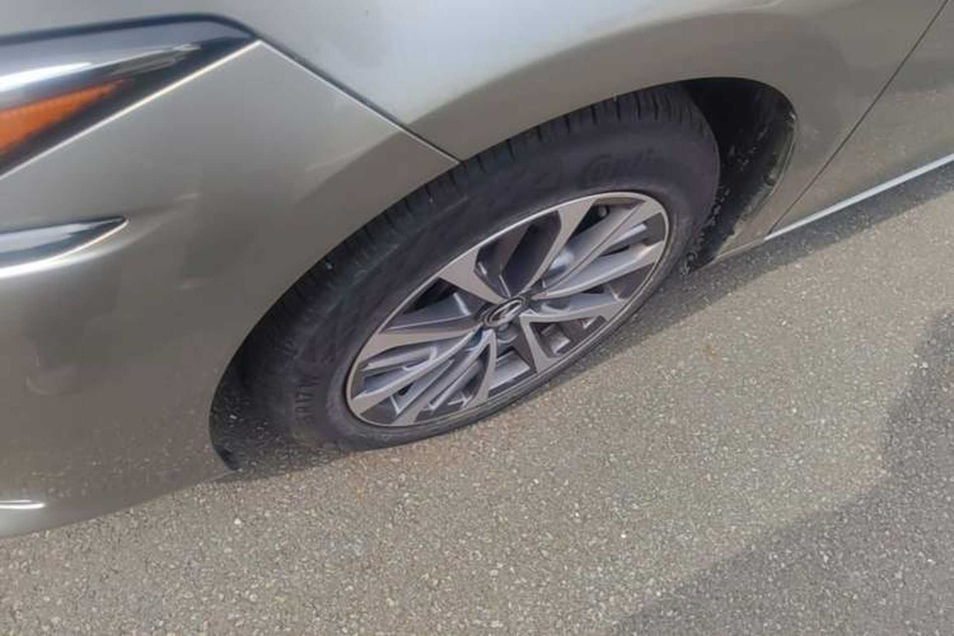 Used Lexus ES 2023 200 Excellence Edition Left Front Wheel Hub
