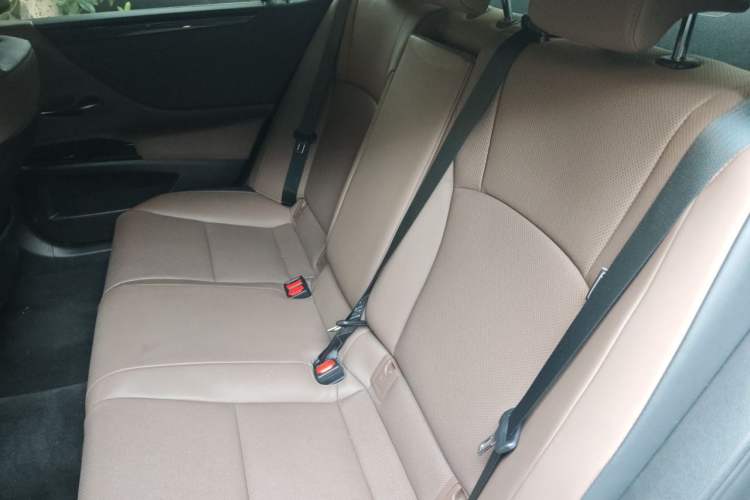 Used Lexus ES 2023 200 Excellence Edition Left Rear Seat