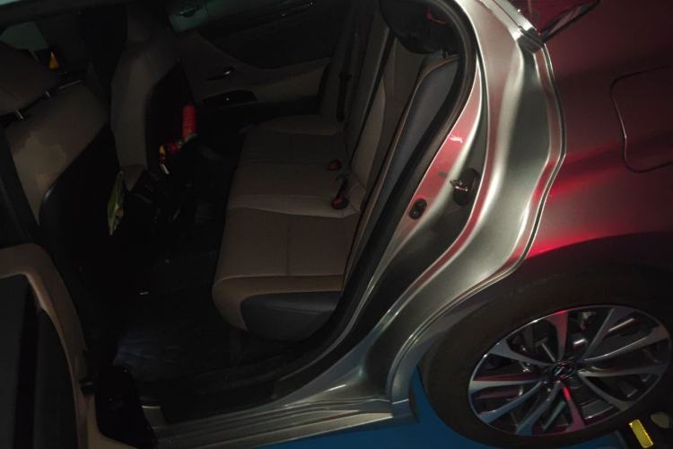 Used Lexus ES 2023 200 Excellence Edition Left Rear Seat