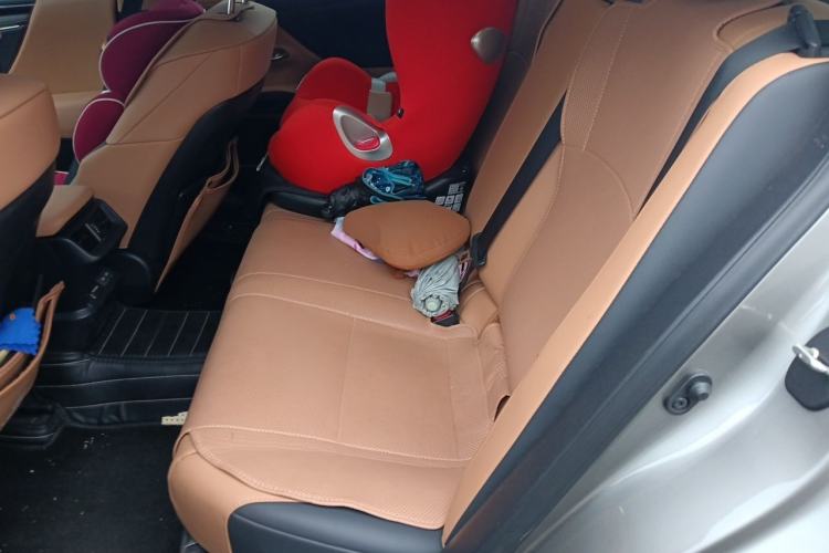 Used Lexus ES 2023 200 Excellence Edition Left Rear Seat