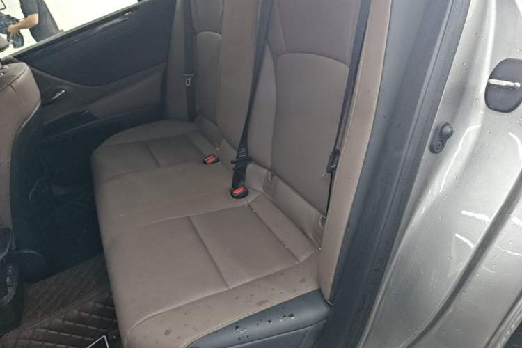 Used Lexus ES 2023 260 Excellence Edition Left Rear Seat