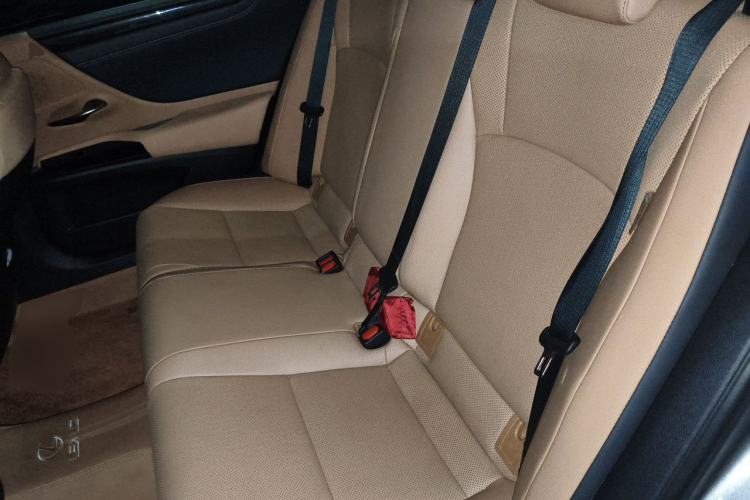 Used Lexus ES 2023 200 Excellence Edition Left Rear Seat