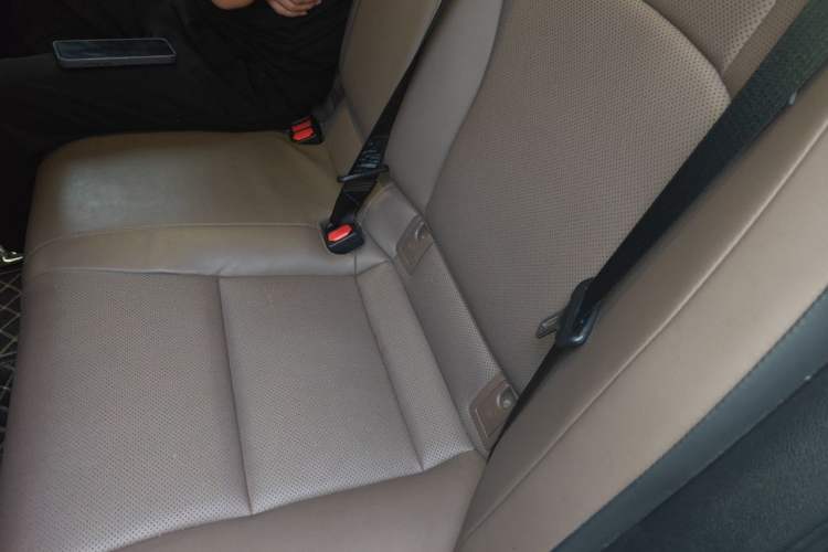 Used Lexus ES 2023 200 Excellence Edition Left Rear Seat