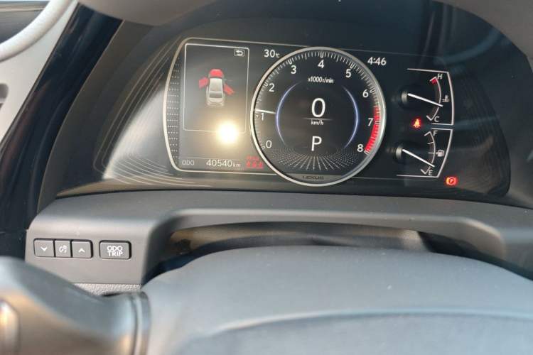 Used Lexus ES 2023 200 Excellence Edition Odometer Close Up