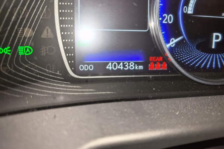 Used Lexus ES 2023 200 Excellence Edition Odometer Close Up
