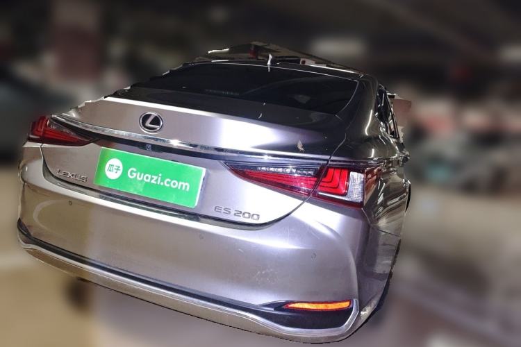 Used Lexus ES 2023 200 Excellence Edition Rear Right 45 Deg
