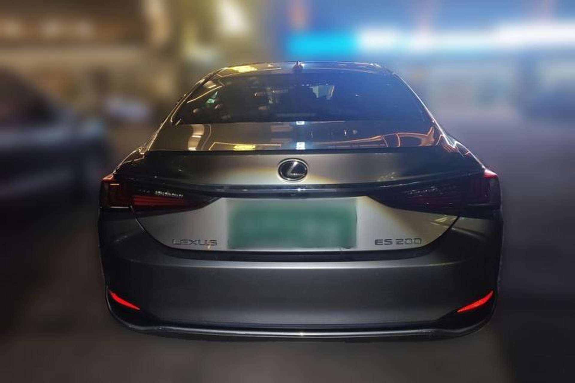 Used Lexus ES 2023 200 Excellence Edition Rear