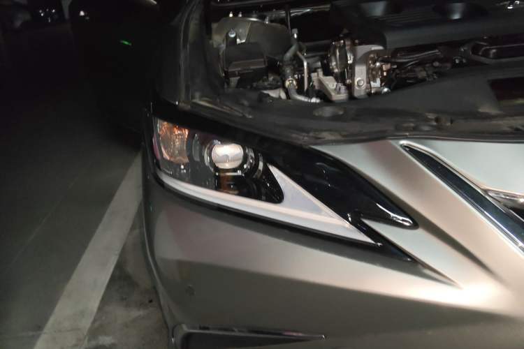 Used Lexus ES 2023 200 Excellence Edition Right Front Headlight