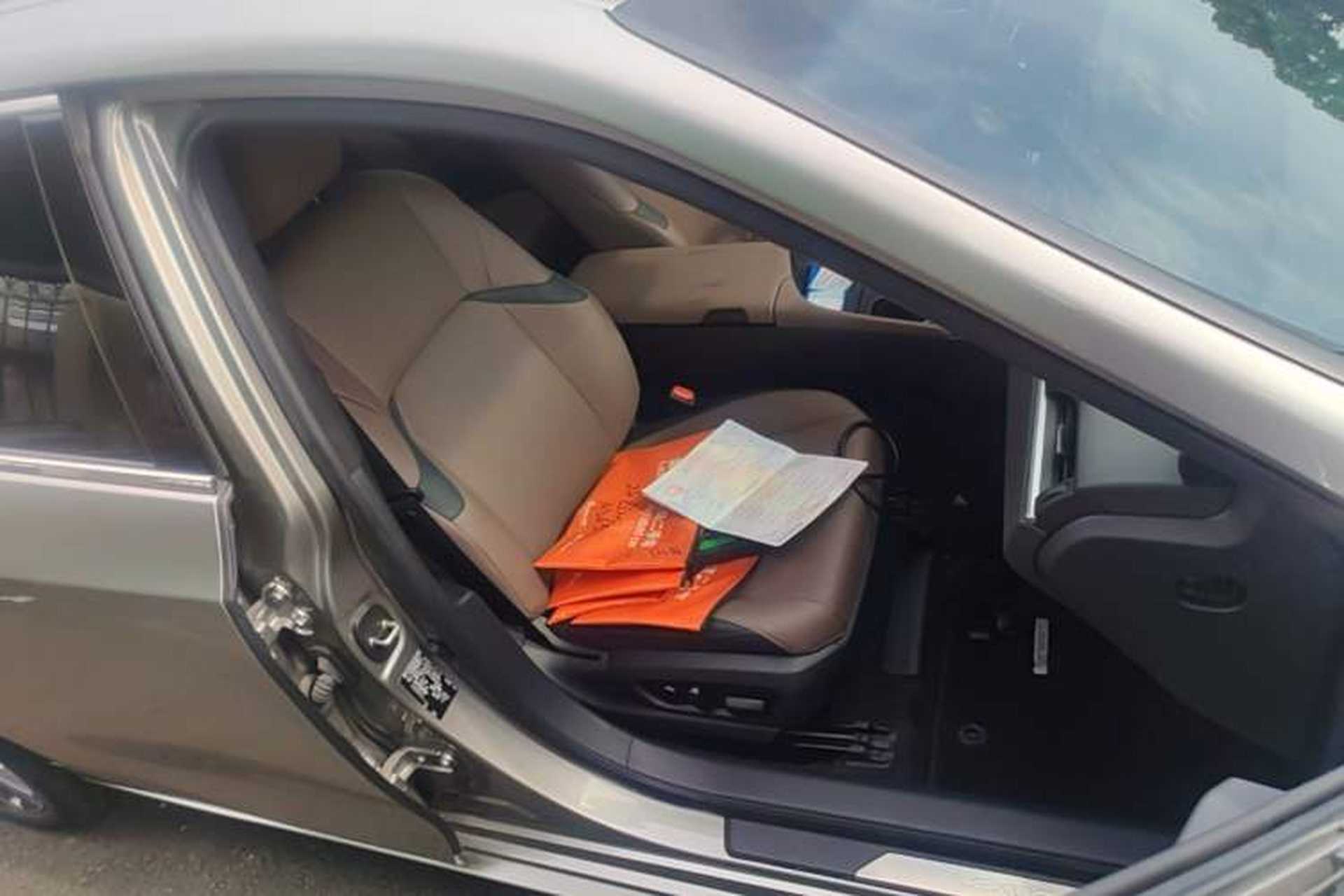Used Lexus ES 2023 200 Excellence Edition Right Front Seat