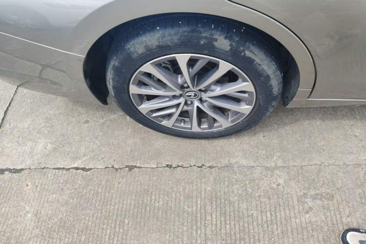 Used Lexus ES 2023 200 Excellence Edition Right Rear Wheel Hub