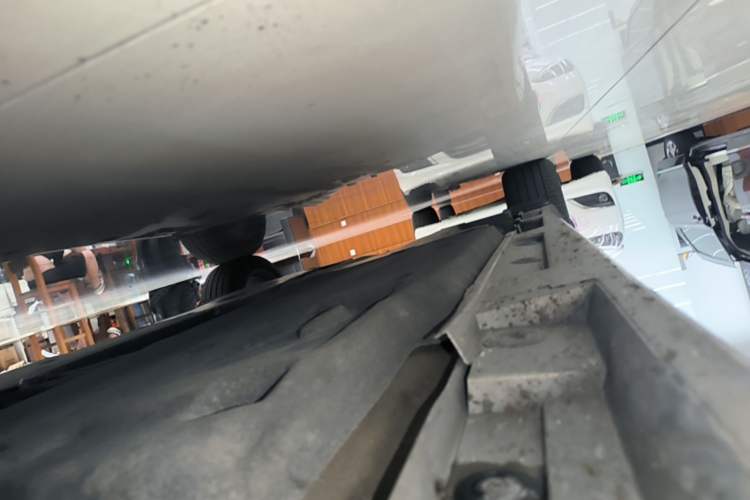 Used Lexus ES 2023 200 Excellence Edition Right Side Sill