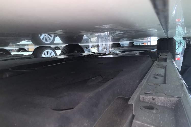 Used Lexus ES 2023 200 Excellence Edition Right Side Sill
