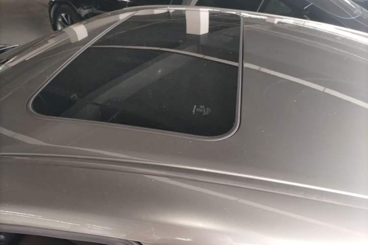 Used Lexus ES 2023 200 Excellence Edition Roof