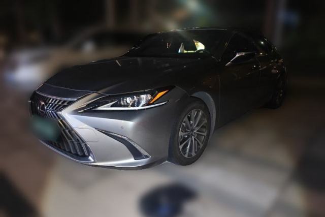 Used Lexus ES 2023 200 Excellence Edition