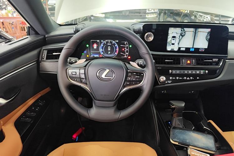 Used Lexus ES 2023 200 Excellence Edition Steering Wheel