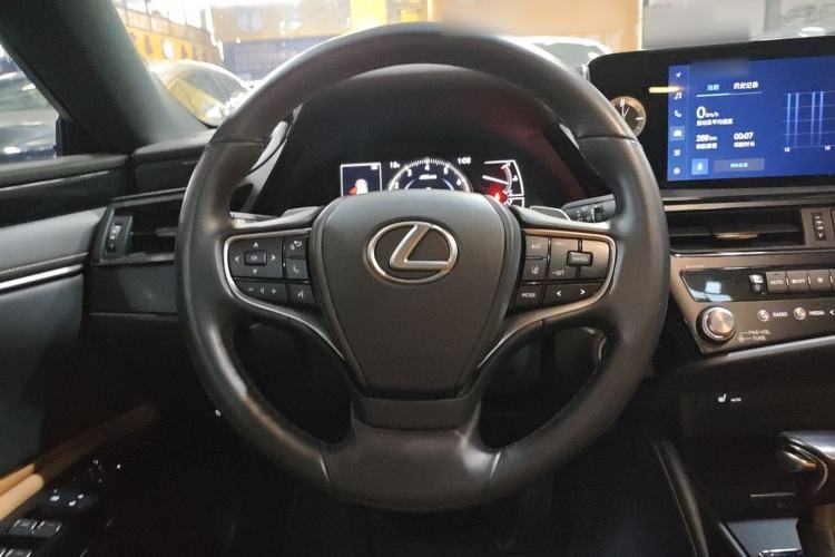 Used Lexus ES 2023 200 Excellence Edition Steering Wheel