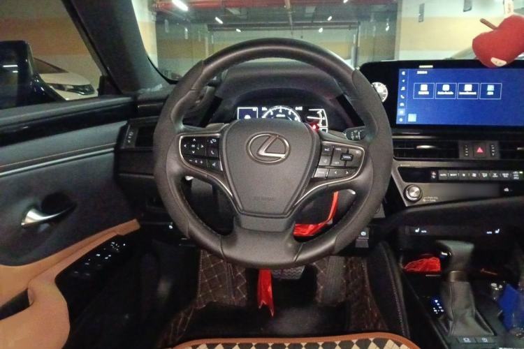 Used Lexus ES 2023 200 Excellence Edition Steering Wheel