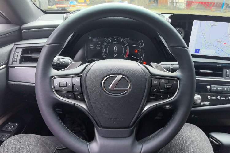Used Lexus ES 2023 200 Excellence Edition Steering Wheel