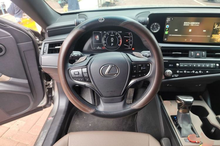 Used Lexus ES 2023 200 Excellence Edition Steering Wheel