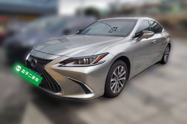 Used Lexus ES 2023 200 Excellence Edition