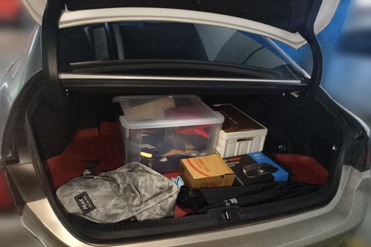 Used Lexus ES 2023 200 Excellence Edition Trunk